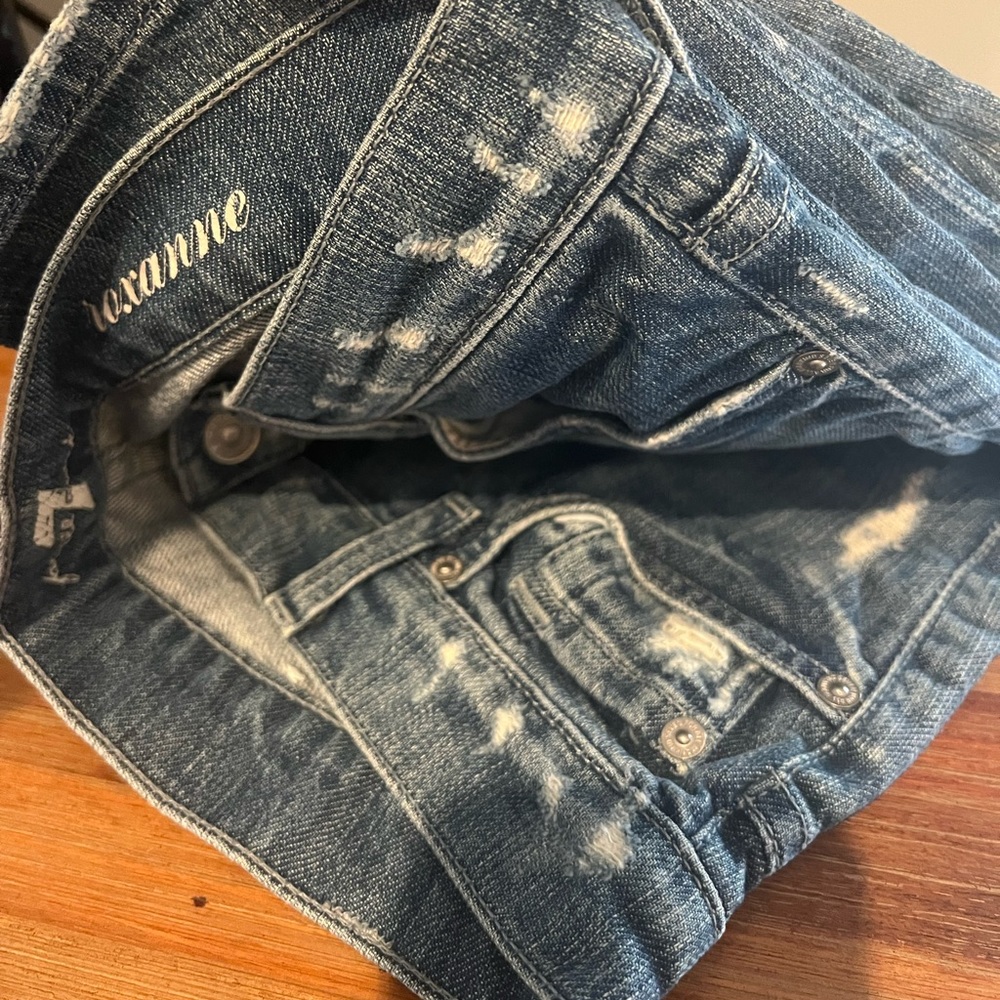 7’s Roxanne